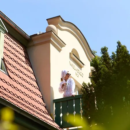 Deco By Downtown アパートホテル 3*