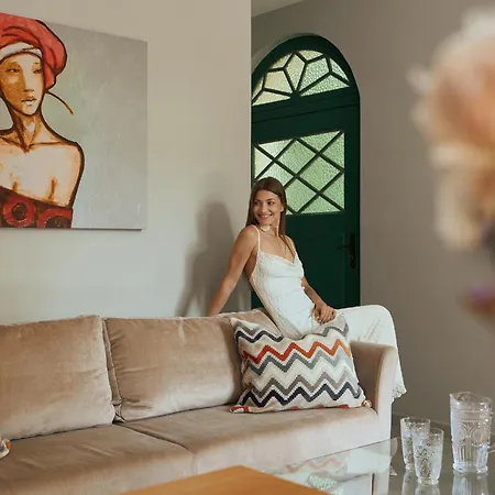 Deco By Downtown Апартаменты *